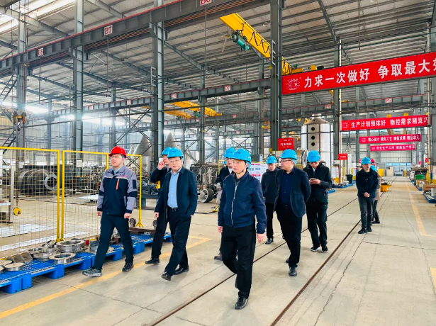 商丘市天宁区委副书记、代区长李皓一行莅临太阳集团tyc4633走访调研